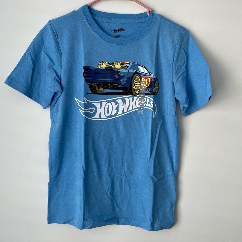 4/$20 Hot Wheels Short Sleeve Graphic Tee size 14
